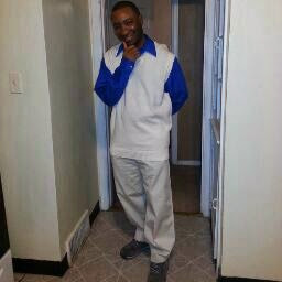 Derrick Lowery Photo 27