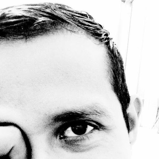 Javier Carmona Photo 13