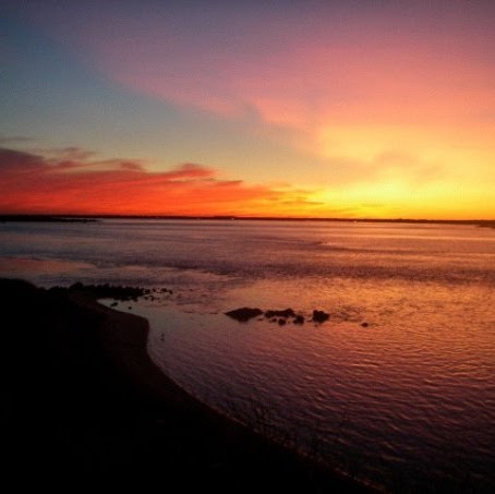 Elizabeth Delong Photo 10