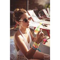 Sarah Kling Photo 5