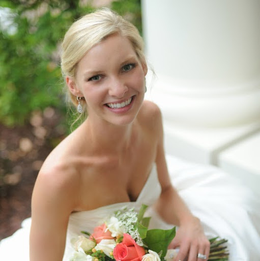 Anna Berry Photo 10