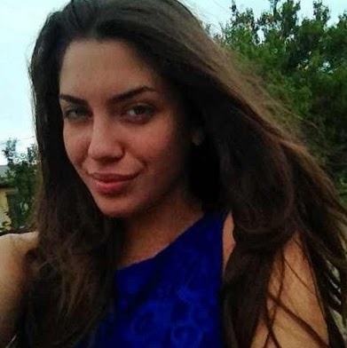 Cynthia Myers Photo 23