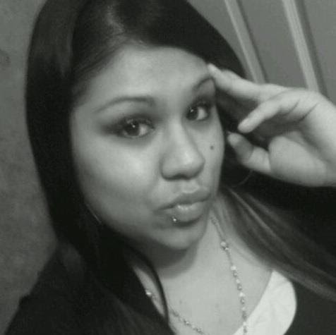 Stephanie Rodriguez Photo 16