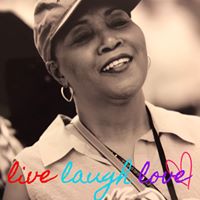 Maxine Dillon Photo 14