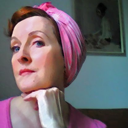 Paula Daly Photo 17