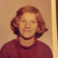 Debbie Meade Photo 8