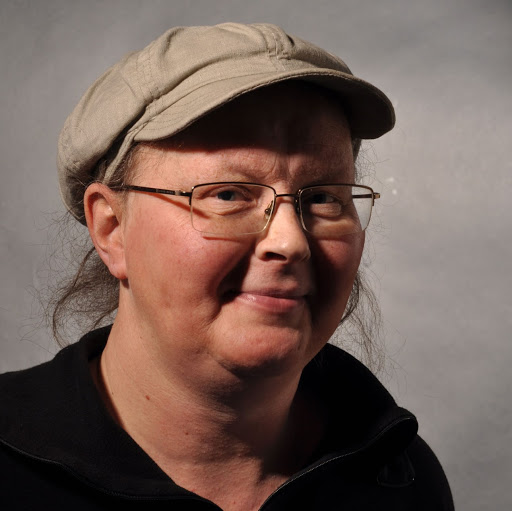 Adrienne Muller Photo 15