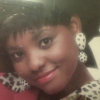 Toni Richards Photo 5