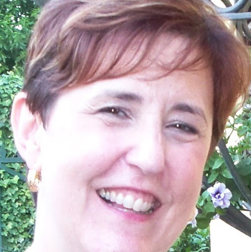 Kathleen Weiss Photo 36