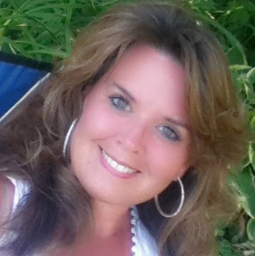 Michelle Bell Photo 48