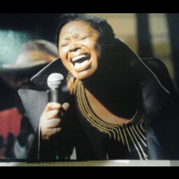 Gail Houston Photo 12