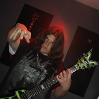 Dillon Matthews Photo 6
