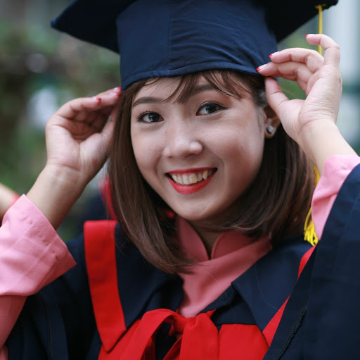 Pham Trinh Photo 9