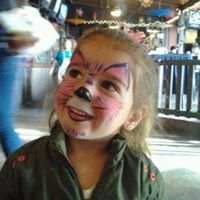 Heather Connors Photo 10