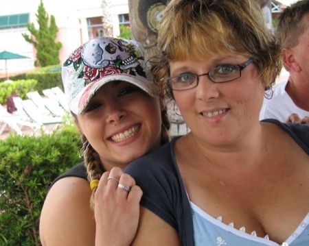 Debbie Ward Photo 33