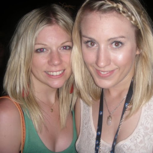 Rachel Mills Photo 30