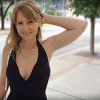 Kathryn Swanson Photo 24