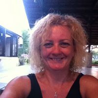 Liz Ellis Photo 21