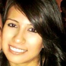Laura Garcia Photo 31