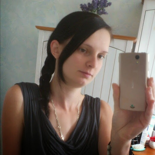 Laura Ferry Photo 9