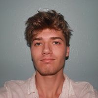 Elliot Richards Photo 6