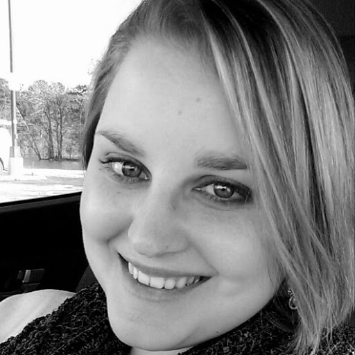Samantha Overton Photo 8