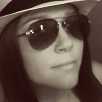 Jennifer Lebeau Photo 3