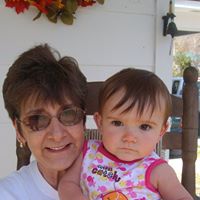 Loretta Lambert Photo 31