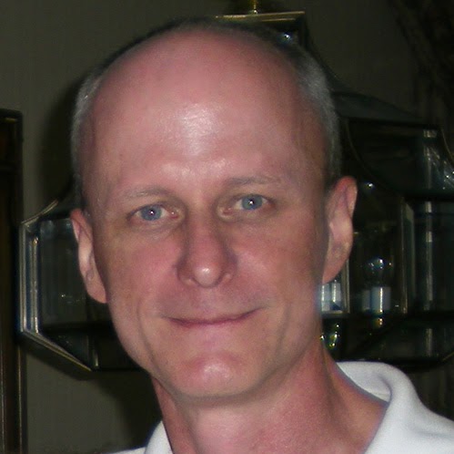 Robert Dickerson Photo 7