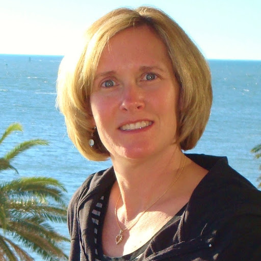 Julie Mcdonald Photo 40