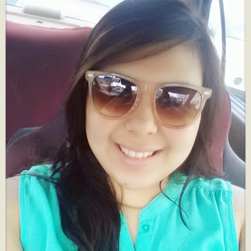 Stephanie Fuentes Photo 25