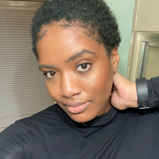 Erica Johnson Photo 27