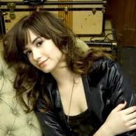 Nicole Lovato Photo 3