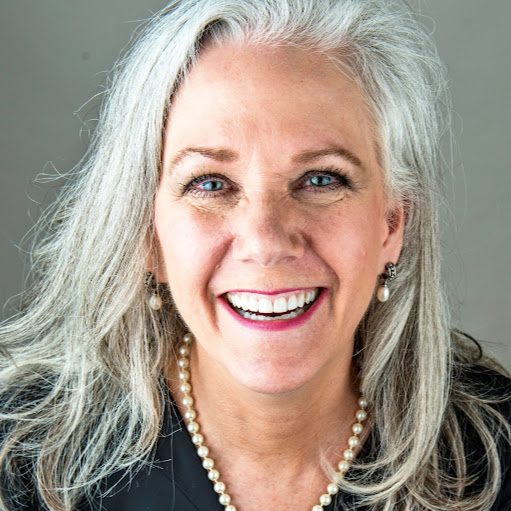 Sandra Perry Photo 4