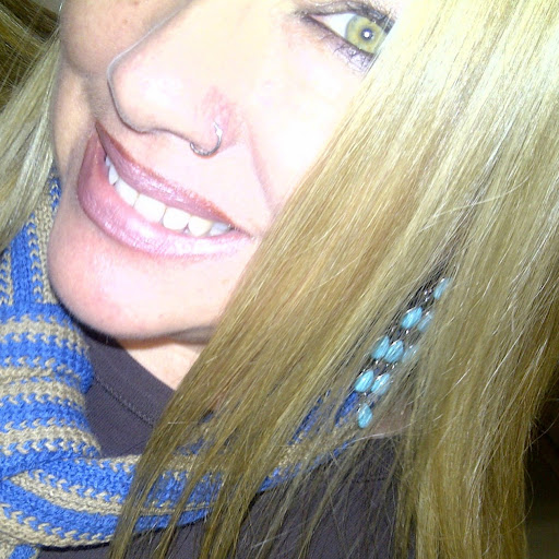 Erika Friend Photo 9