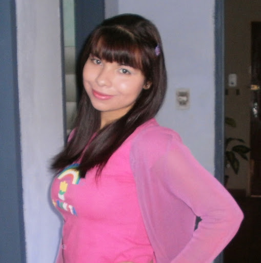 Jessica Barreto Photo 13