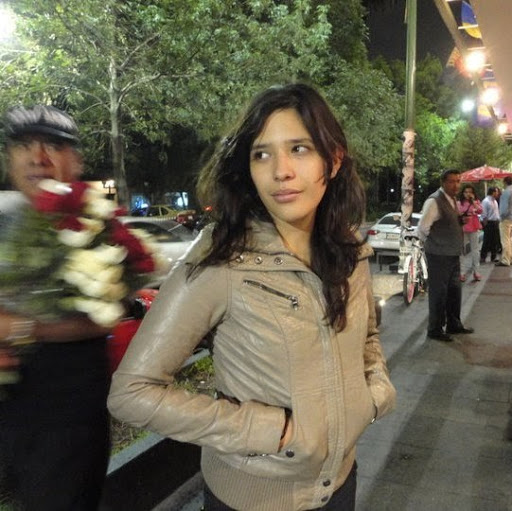 Teresa Velasco Photo 9