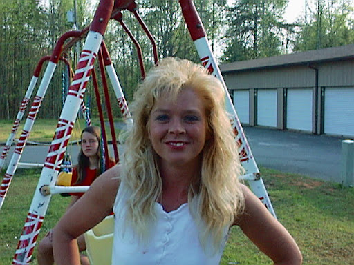 Angela Tobon Photo 5