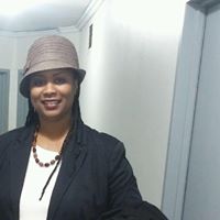 Simone Robinson Photo 7