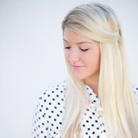 Erica Ross Photo 30