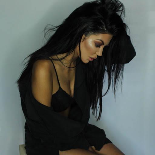 Crystal Hopkins Photo 36