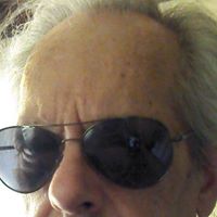 Dan Wolfe Photo 31