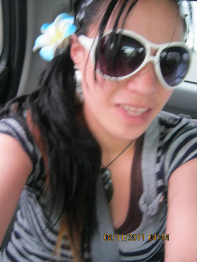 Nicole Marks Photo 34