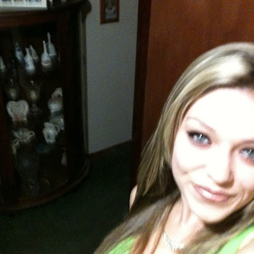 Heather Reaves Photo 35
