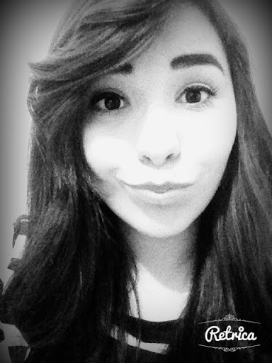 Maria Espinoza Photo 37