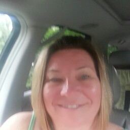 Jennifer Wingate Photo 8
