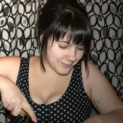 Elizabeth Fournier Photo 4