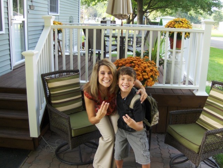 Michelle Morrison Photo 15