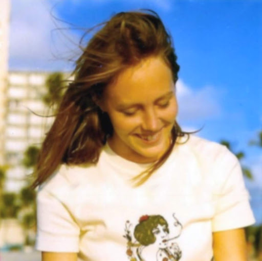 Carol Swift Photo 27