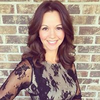 Vanessa Allen Photo 35